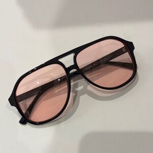 Chic Black and Pink oversized aviator Sunglasses